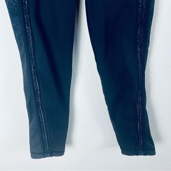 Lululemon Power Lines Crop Leggings Mesh Panels Black Meisai Black White Size‎ 4 - Picture 4 of 12